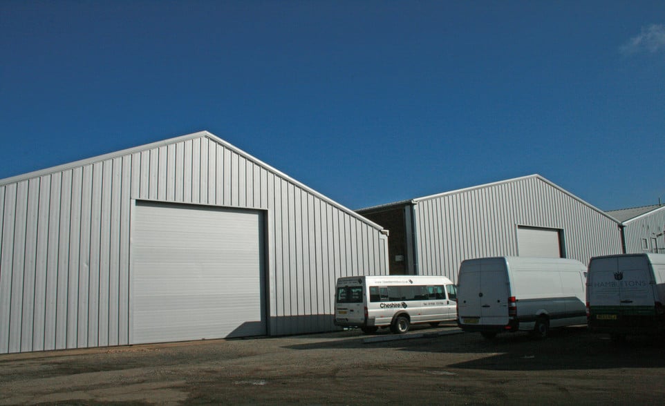 Broadway, Yaxley for sale - Primary Photo - Image 1 of 1