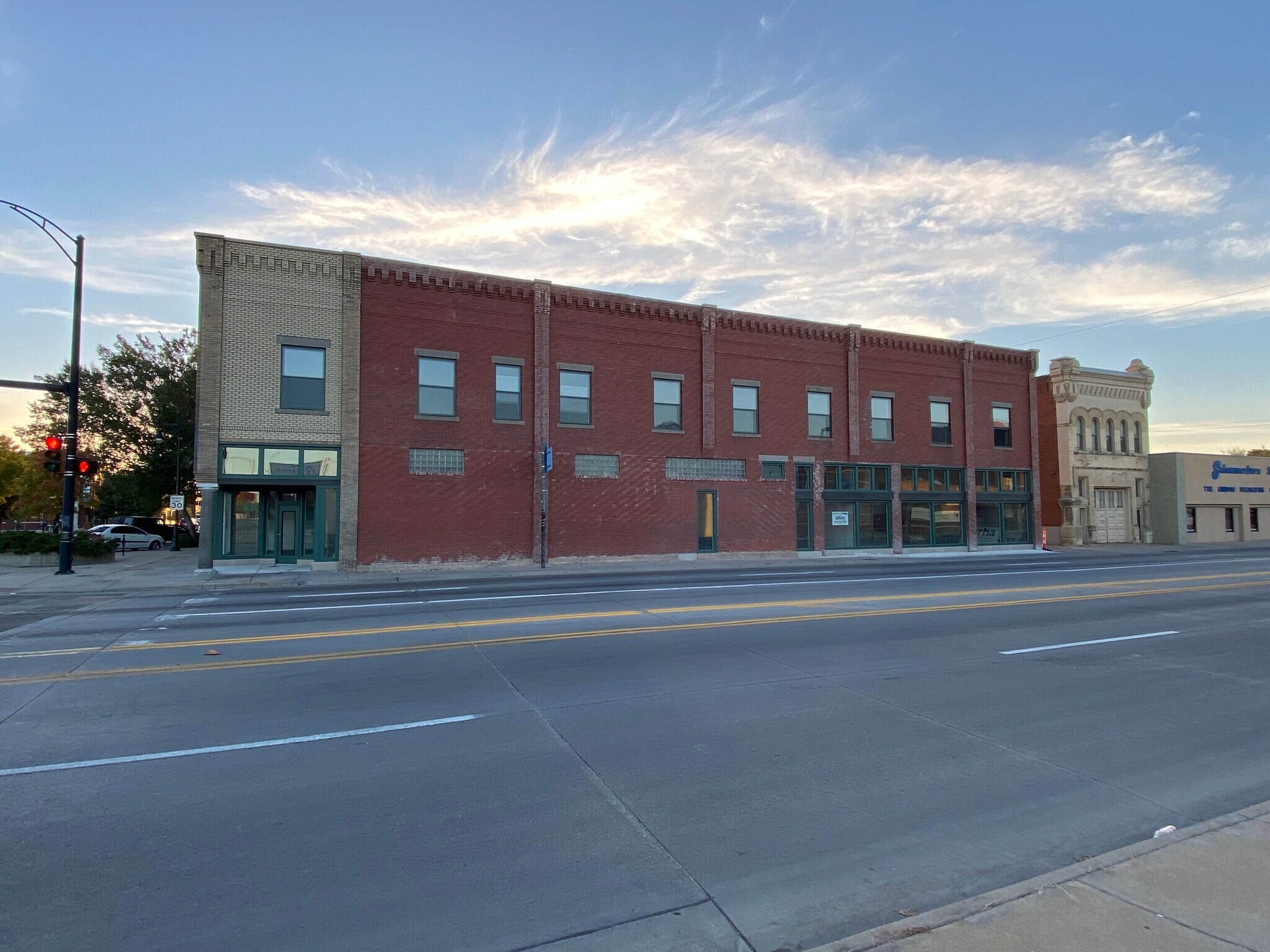 1029 W Douglas, Wichita, KS 67213 Otasco