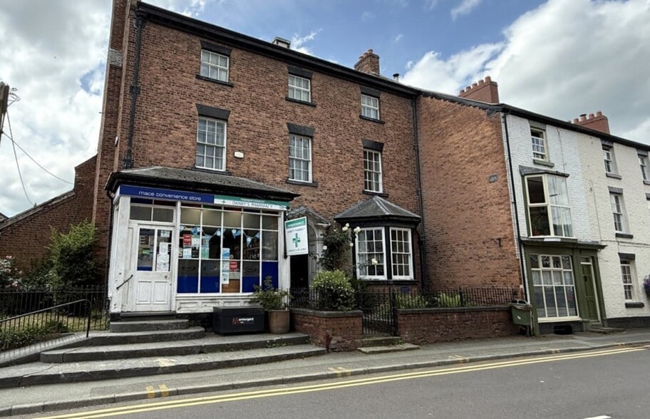 27 High St, Llanfyllin for sale - Building Photo - Image 2 of 8