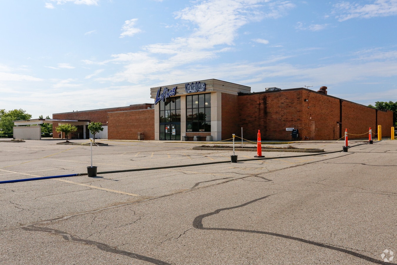 3245 Seajay Dr, Beavercreek, OH 45430