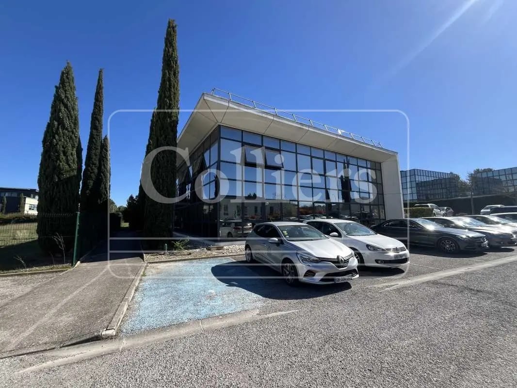 Office in Aix-en-Provence for lease Building Photo- Image 1 of 8