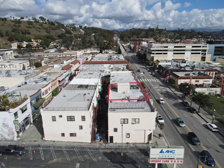 935-937 N Hill St, Los Angeles, CA for sale - Building Photo - Image 3 of 25