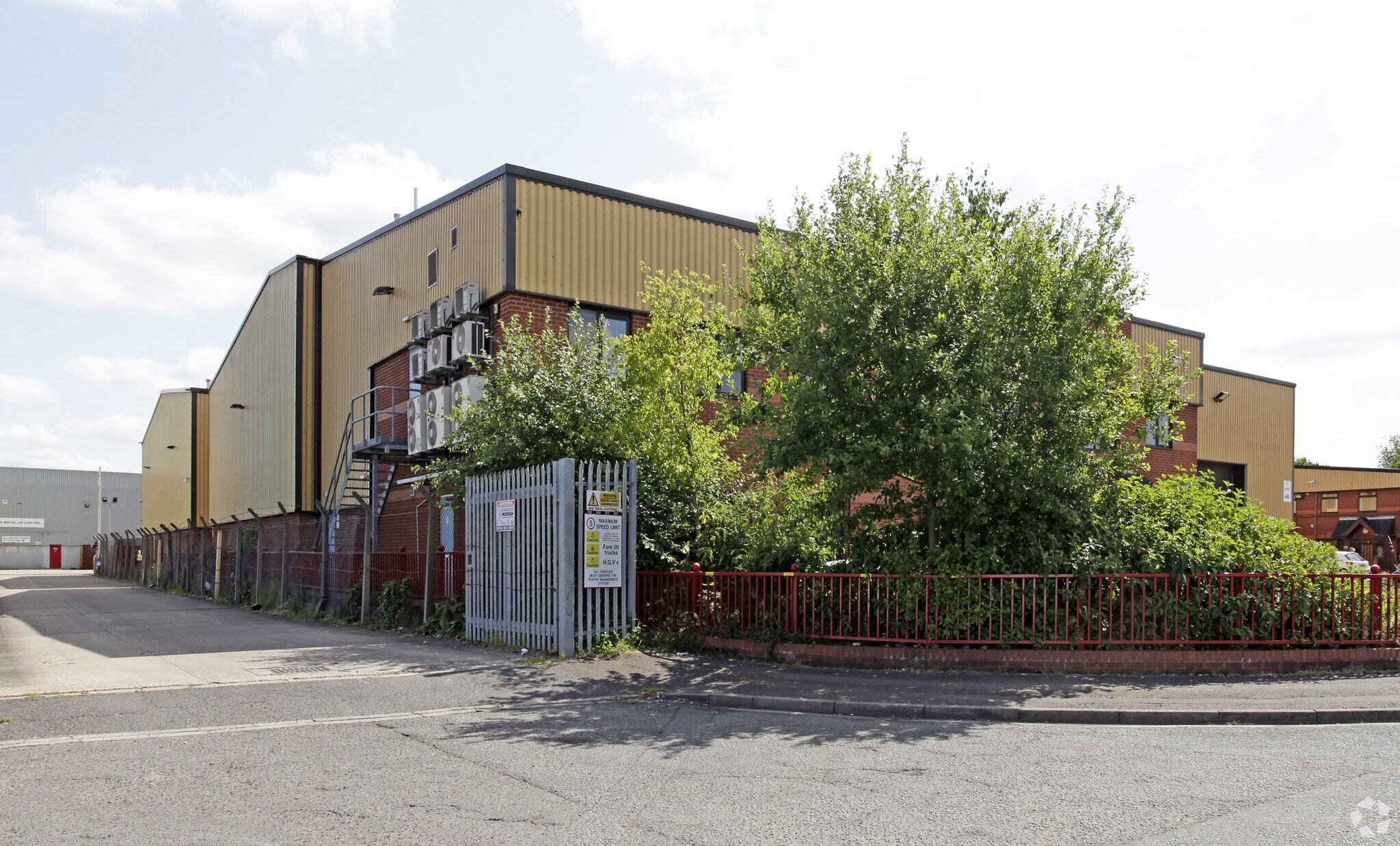 Beldray Rd, Bilston for sale Primary Photo- Image 1 of 1