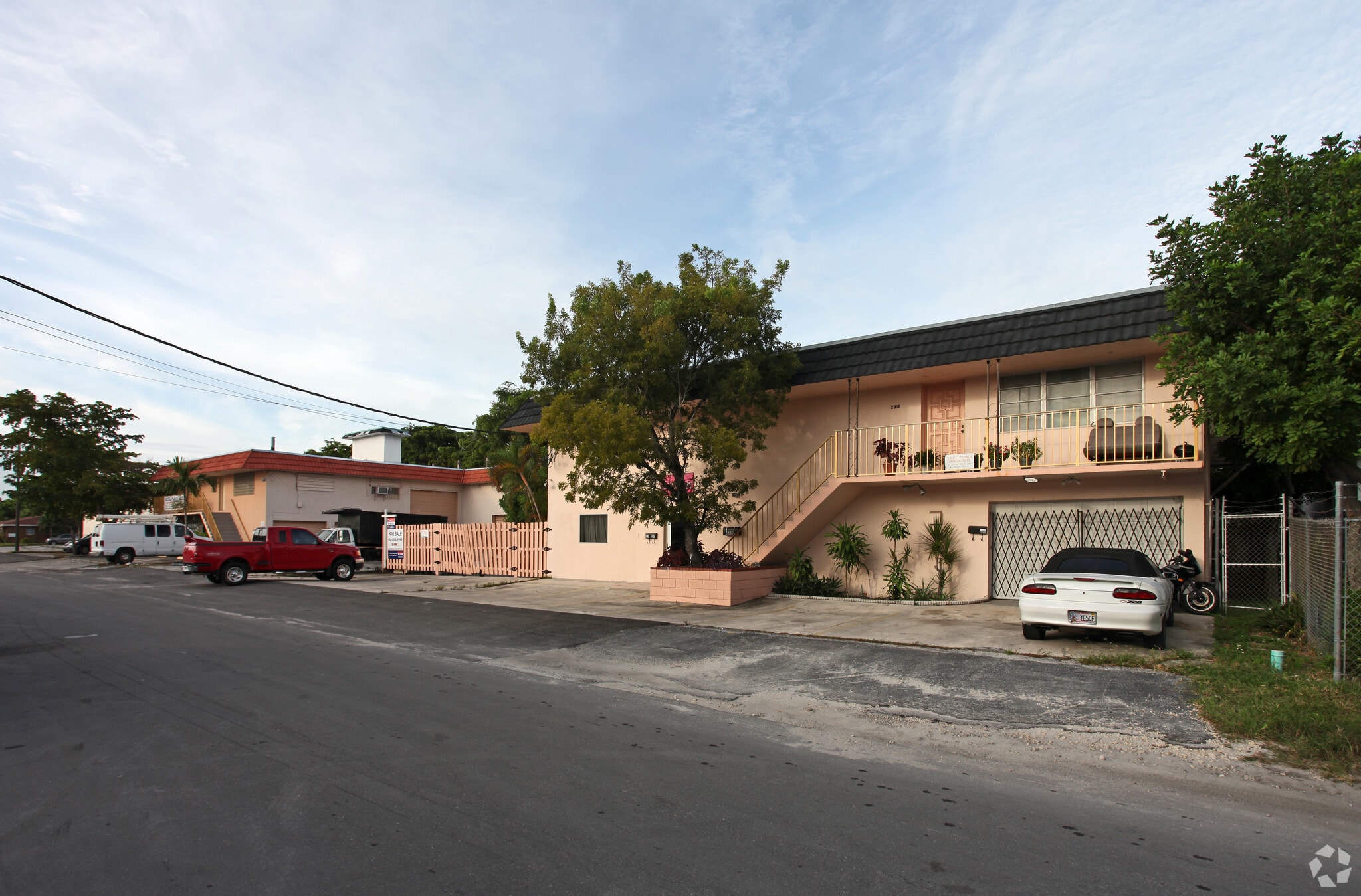 2320 SW 60th Way, Miramar, FL for sale Primary Photo- Image 1 of 1