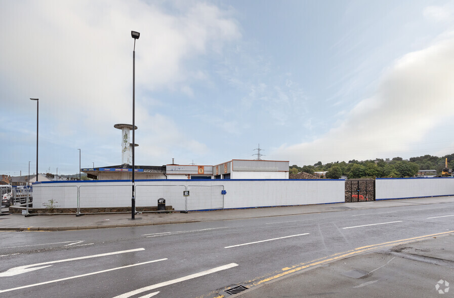 Penistone Rd, Sheffield for lease - Building Photo - Image 3 of 5