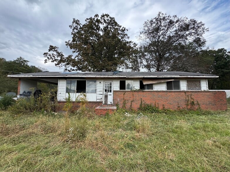 2033 Winchester Rd, Anniston, AL for sale - Building Photo - Image 3 of 31