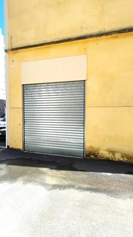 Industrial in Nice for lease Building Photo- Image 1 of 15