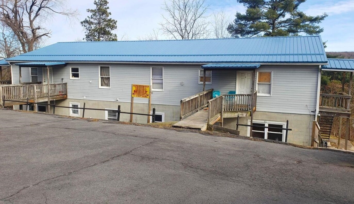 136 Spring St, Frostburg, MD for sale Building Photo- Image 1 of 1