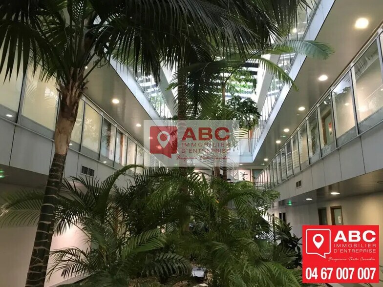 Office in Montpellier for lease - Building Photo - Image 2 of 12