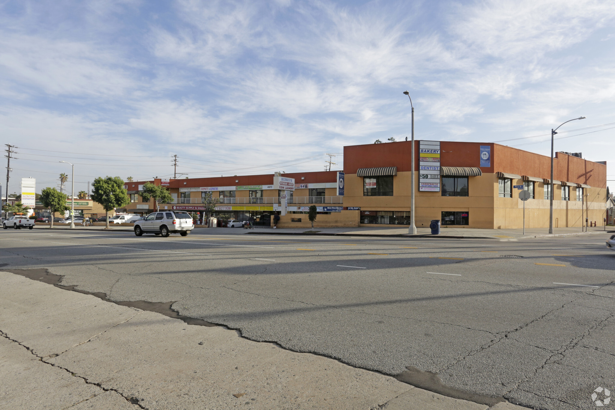 4972-w-pico-blvd-los-angeles-ca-90019-retail-space-for-lease