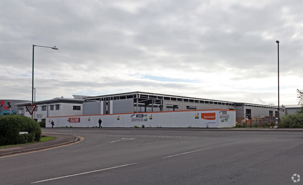 5500 Shannon Way, Ashchurch for lease - Building Photo - Image 2 of 6