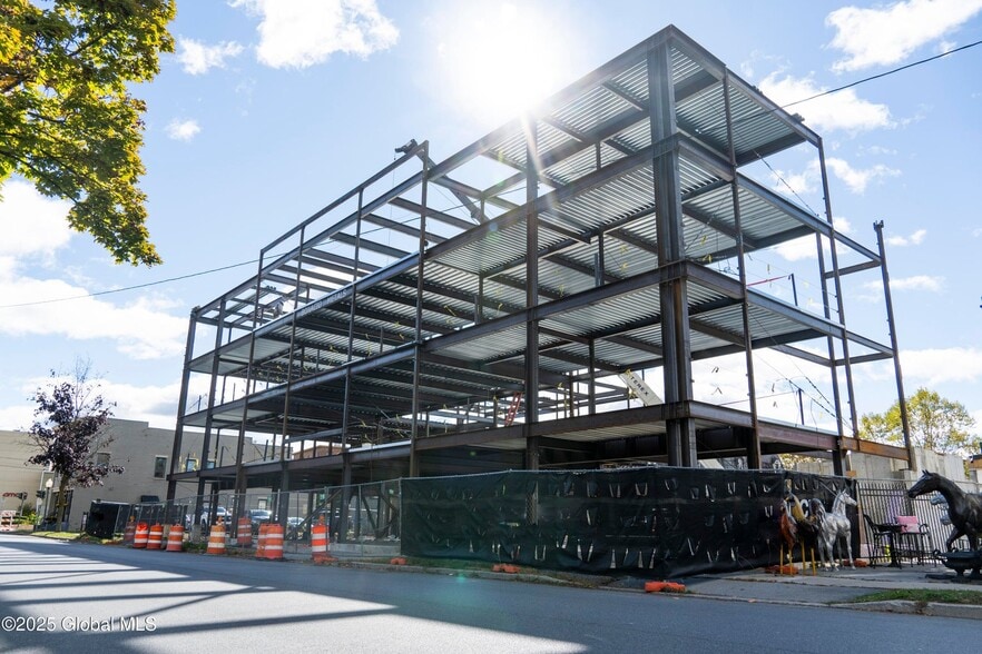 78 Church St, Saratoga Springs, NY for sale - Building Photo - Image 2 of 4