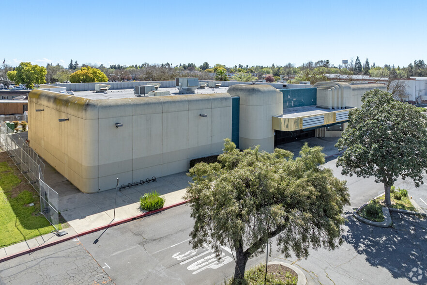 645 Fairfield Dr, Merced, CA for lease - Building Photo - Image 3 of 18