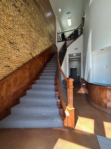 6 S 1st St, Temple, TX for sale - Interior Photo - Image 3 of 12