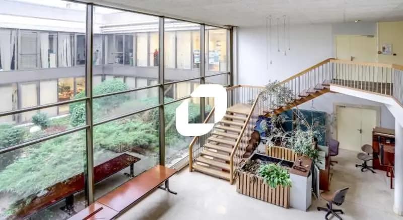 Office in Lisses for lease - Lobby - Image 1 of 4