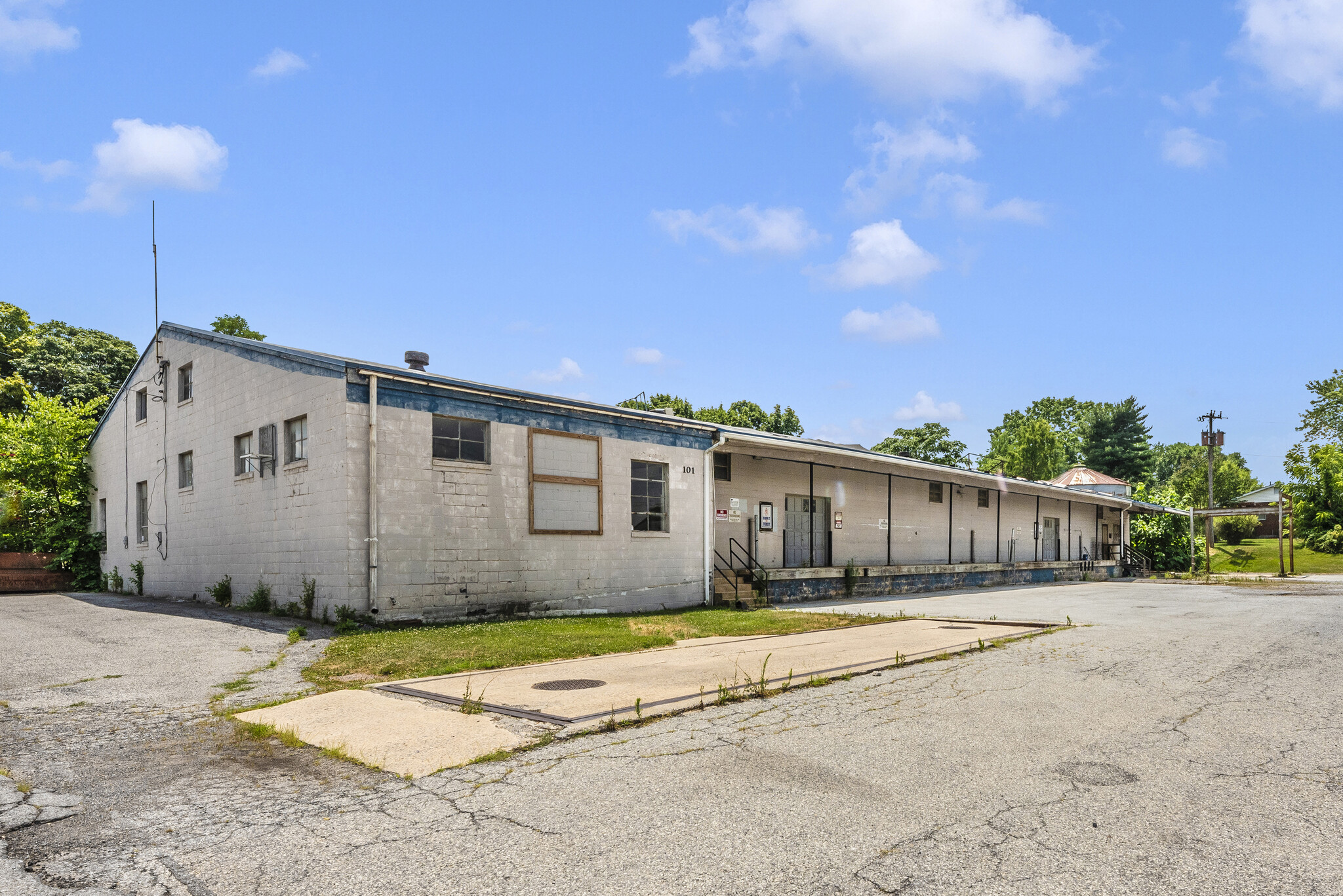 101 Lookout Ave, Mount Airy, MD for sale Building Photo- Image 1 of 7