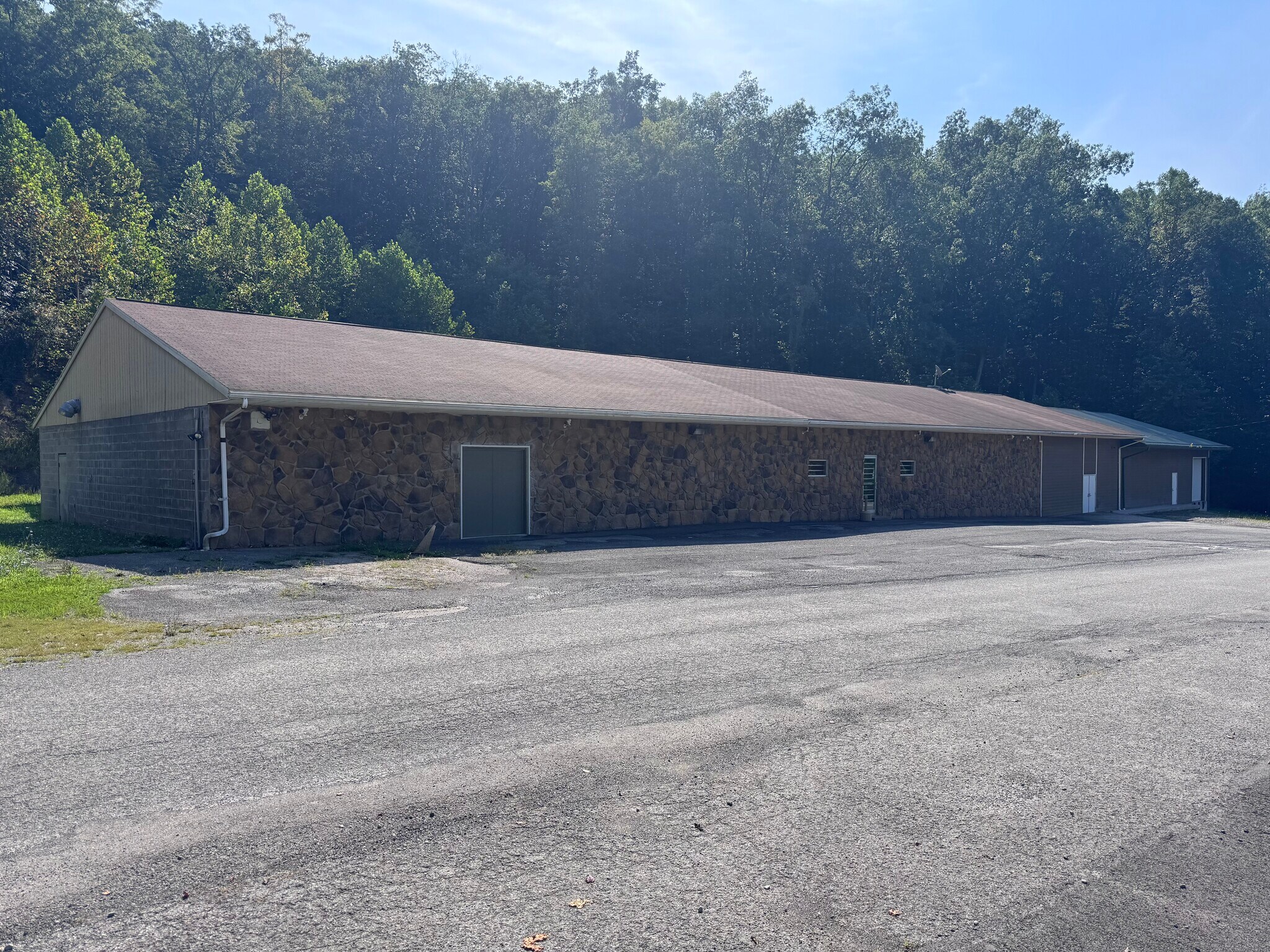 90 Stonecoal Rd, Horner, WV for sale Primary Photo- Image 1 of 71