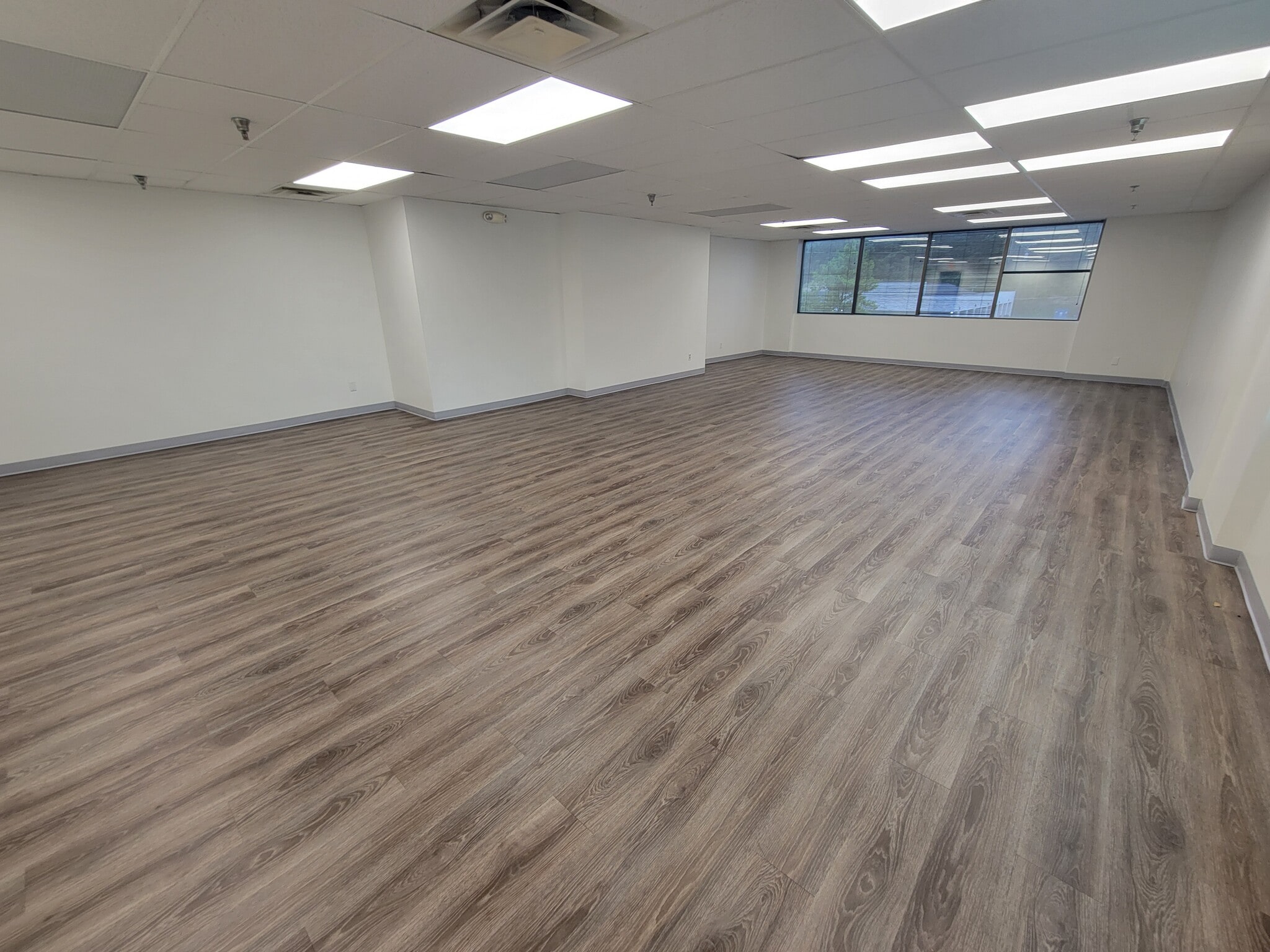 1161 Murfreesboro Rd, Nashville, TN for lease Building Photo- Image 1 of 3