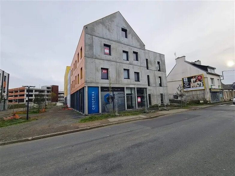 Office in Saint-Brieuc for sale - Building Photo - Image 1 of 7