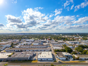 6899 NE 4th Ave, Miami, FL for lease Building Photo- Image 2 of 14