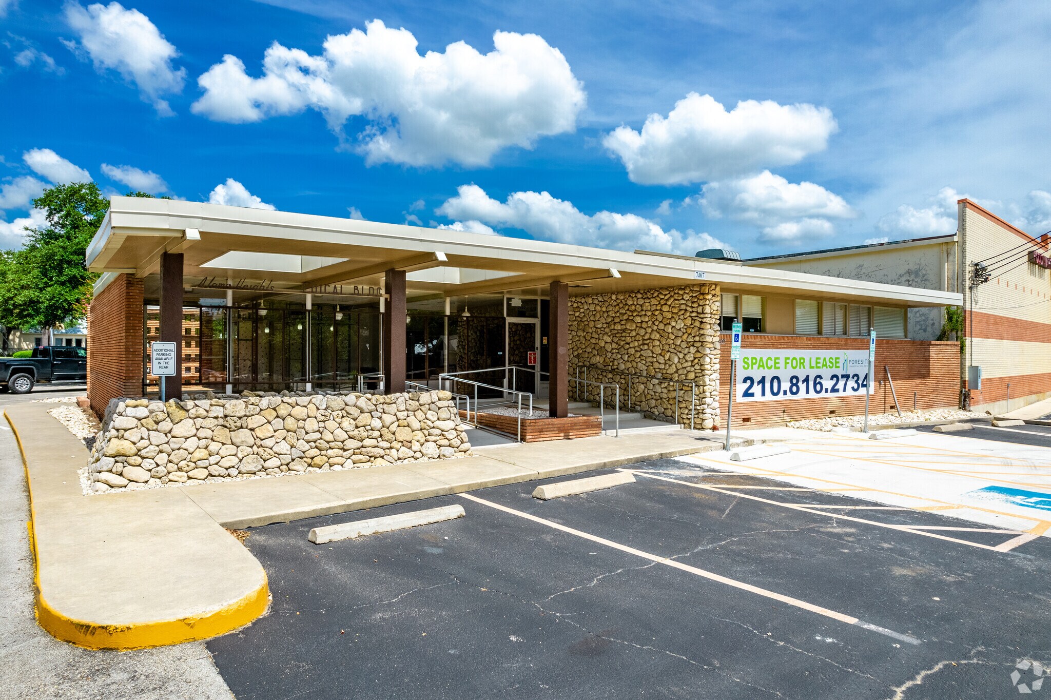 7407 Broadway St, San Antonio, TX for sale Building Photo- Image 1 of 1