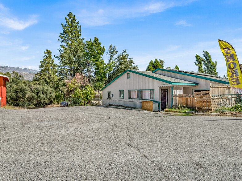 32989 Weatherly Ln, North Fork, CA for sale - Building Photo - Image 3 of 19