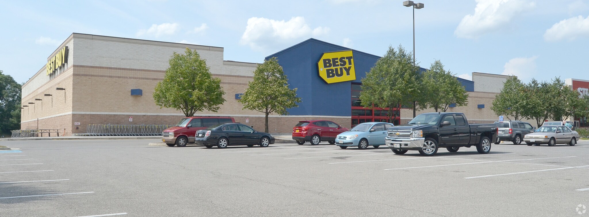 4707-4749 Valley View Blvd NW, Roanoke, VA for sale Building Photo- Image 1 of 1