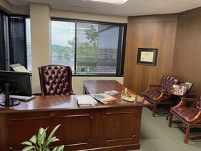 5445 Corporate Dr, Troy, MI for sale Interior Photo- Image 1 of 4