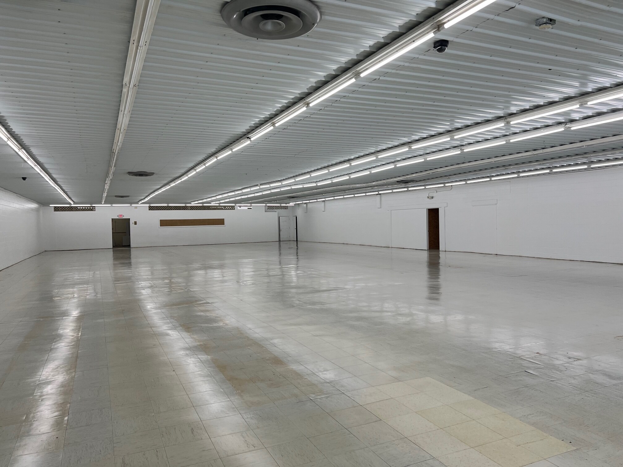 905 E Main St, Crestline, OH 44827 Dollar General