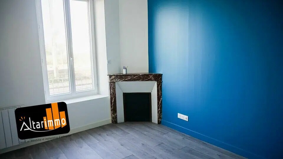 Office in Chartres for lease - Interior Photo - Image 2 of 6