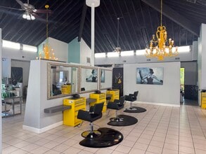 940 Clearwater Largo Rd N, Largo, FL for sale Building Photo- Image 1 of 5