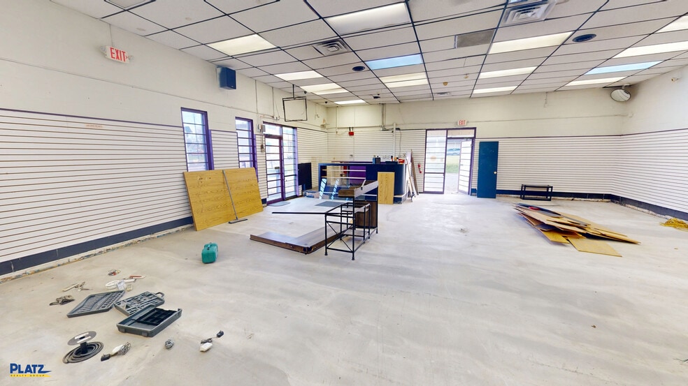 1410 Market St, Youngstown, OH for lease - Building Photo - Image 3 of 15