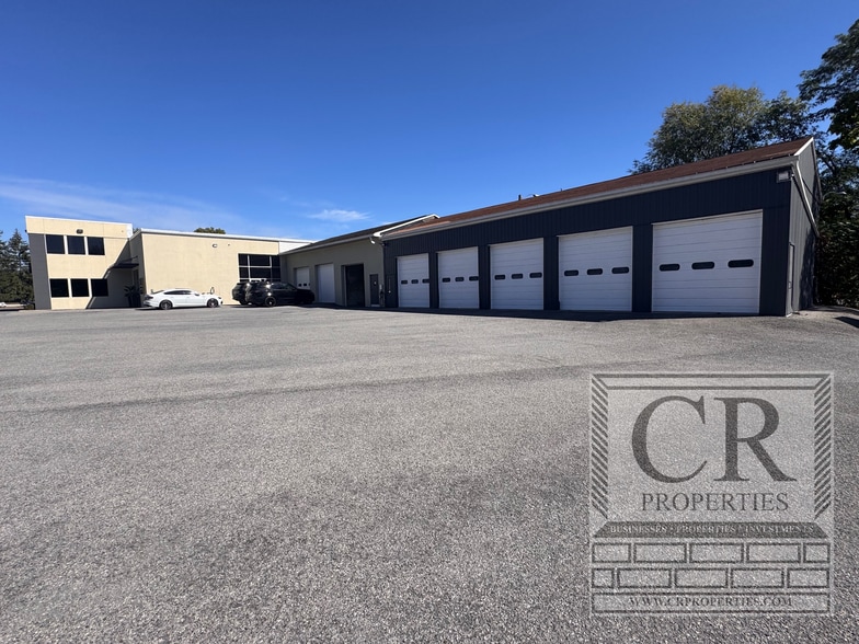 28 IBM Rd, Poughkeepsie, NY for lease - Building Photo - Image 3 of 11