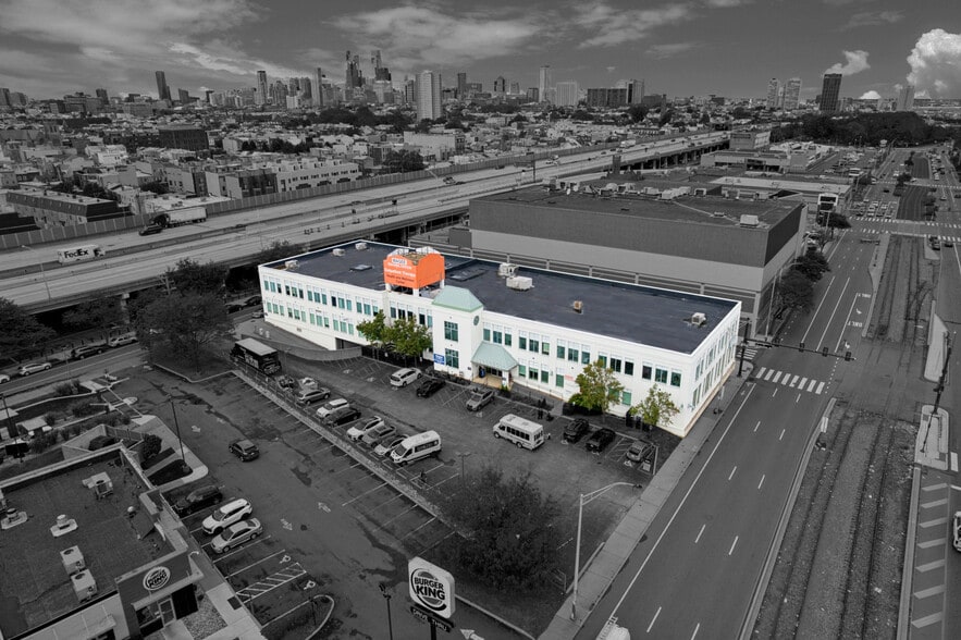 1500 S Christopher Columbus Ave, Philadelphia, PA for sale - Building Photo - Image 1 of 8