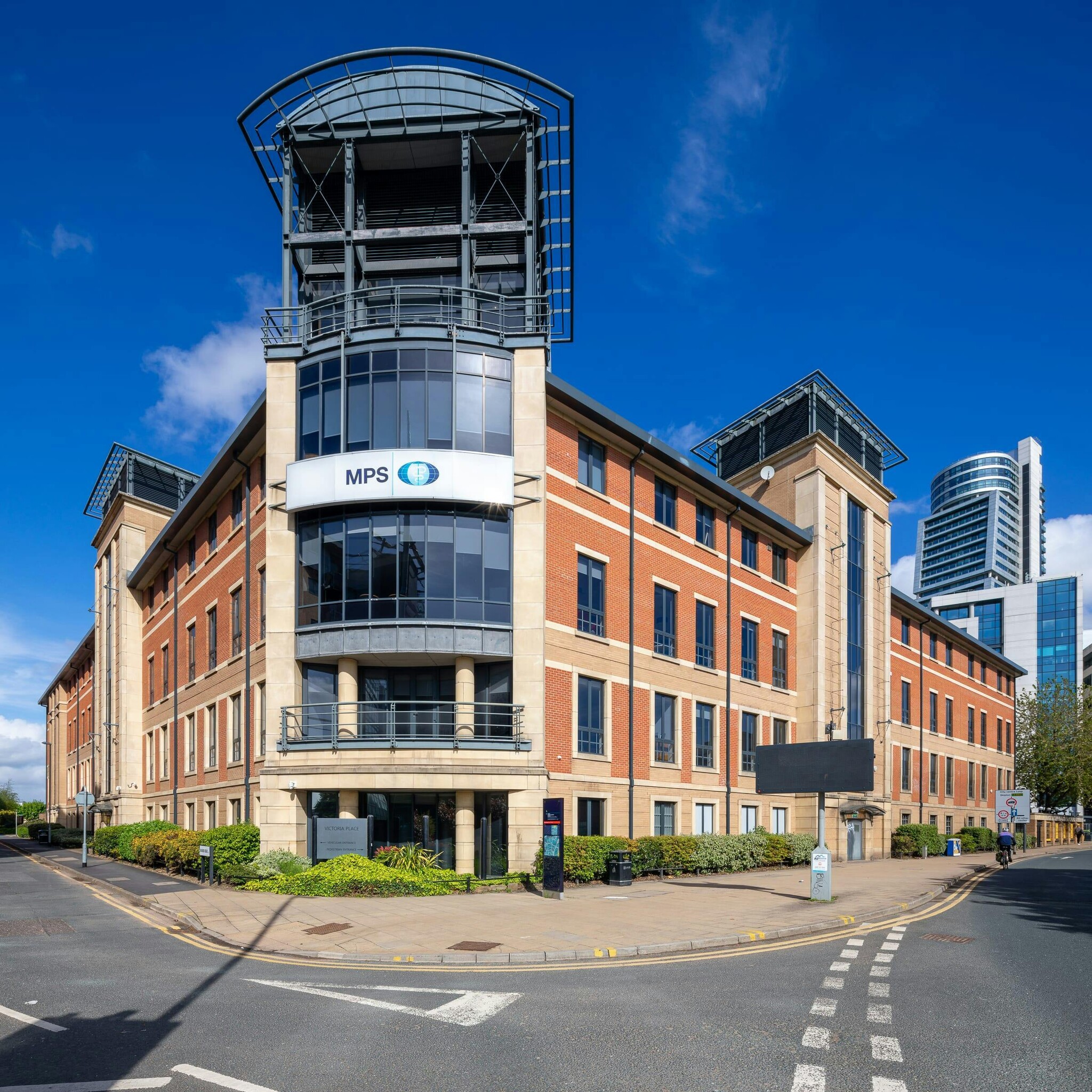 2-3 Victoria Pl, Leeds for lease Building Photo- Image 1 of 20