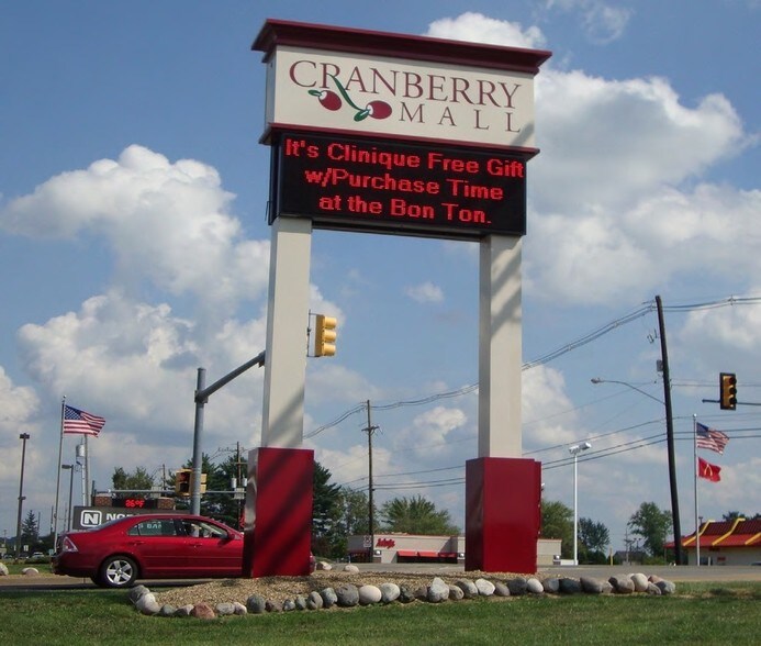 6945 US Rte 322, Cranberry, PA 16319