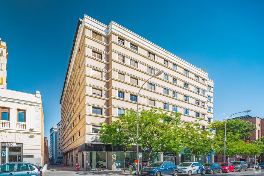 Calle de Santa Engracia, 120, Madrid, Madrid for lease - Building Photo - Image 3 of 5