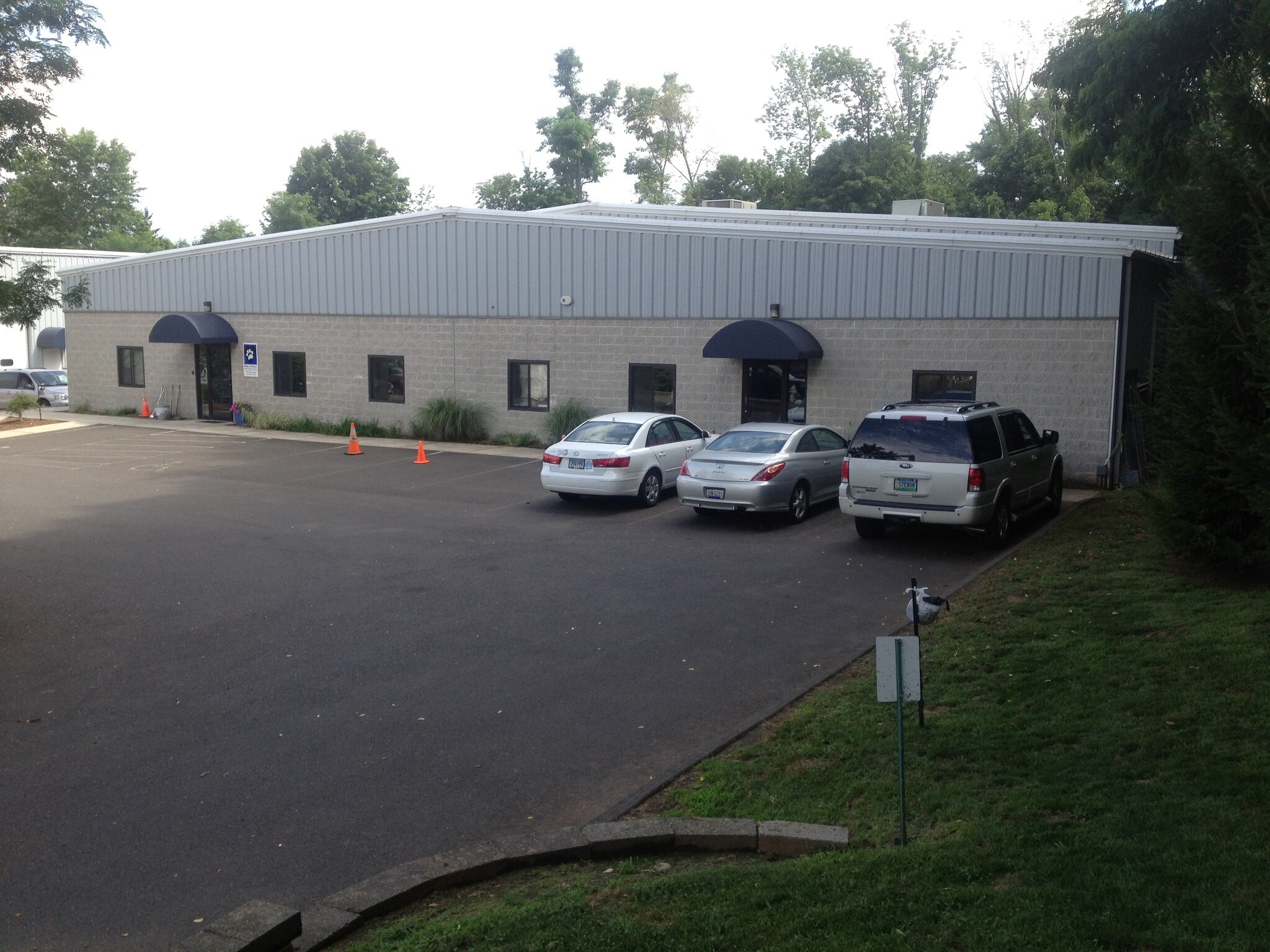 36 Corporate Ridge Rd, Hamden, CT for sale Primary Photo- Image 1 of 1