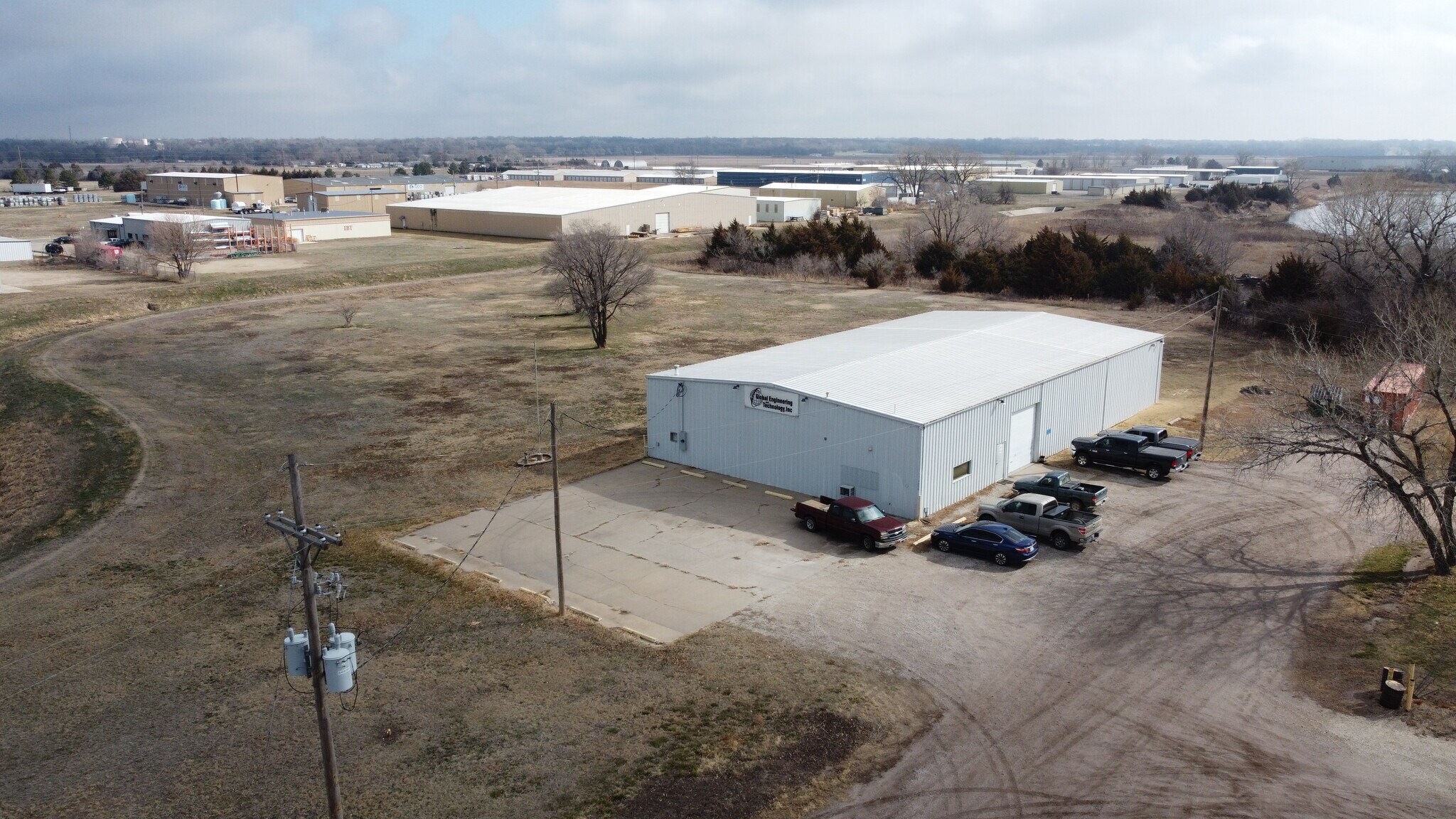 1200 N Halstead St, Hutchinson, KS for sale Building Photo- Image 1 of 1