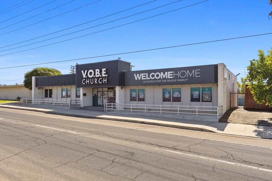 1307 Columbus St, Bakersfield, CA for sale - Building Photo - Image 3 of 29