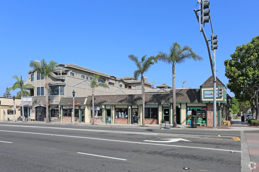 570-594 Carlsbad Village Dr, Carlsbad, CA for sale - Primary Photo - Image 1 of 1