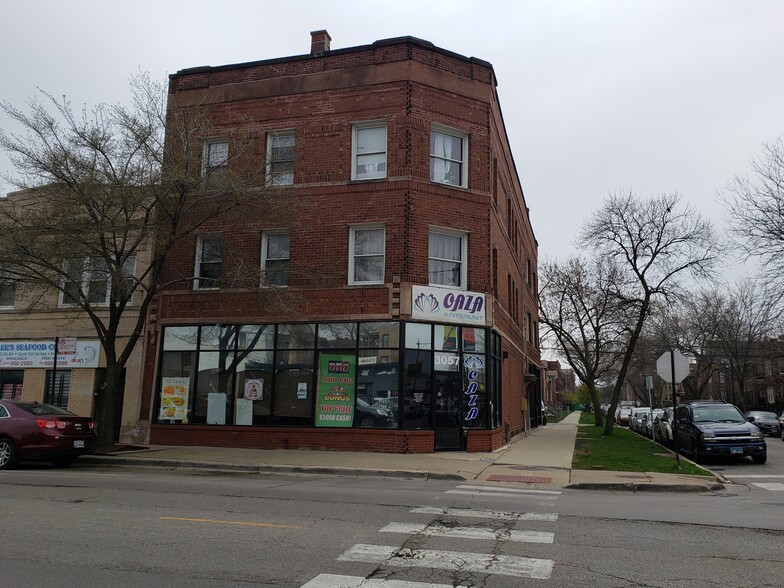 3057 W Lawrence Ave, Chicago, IL for sale - Building Photo - Image 1 of 1