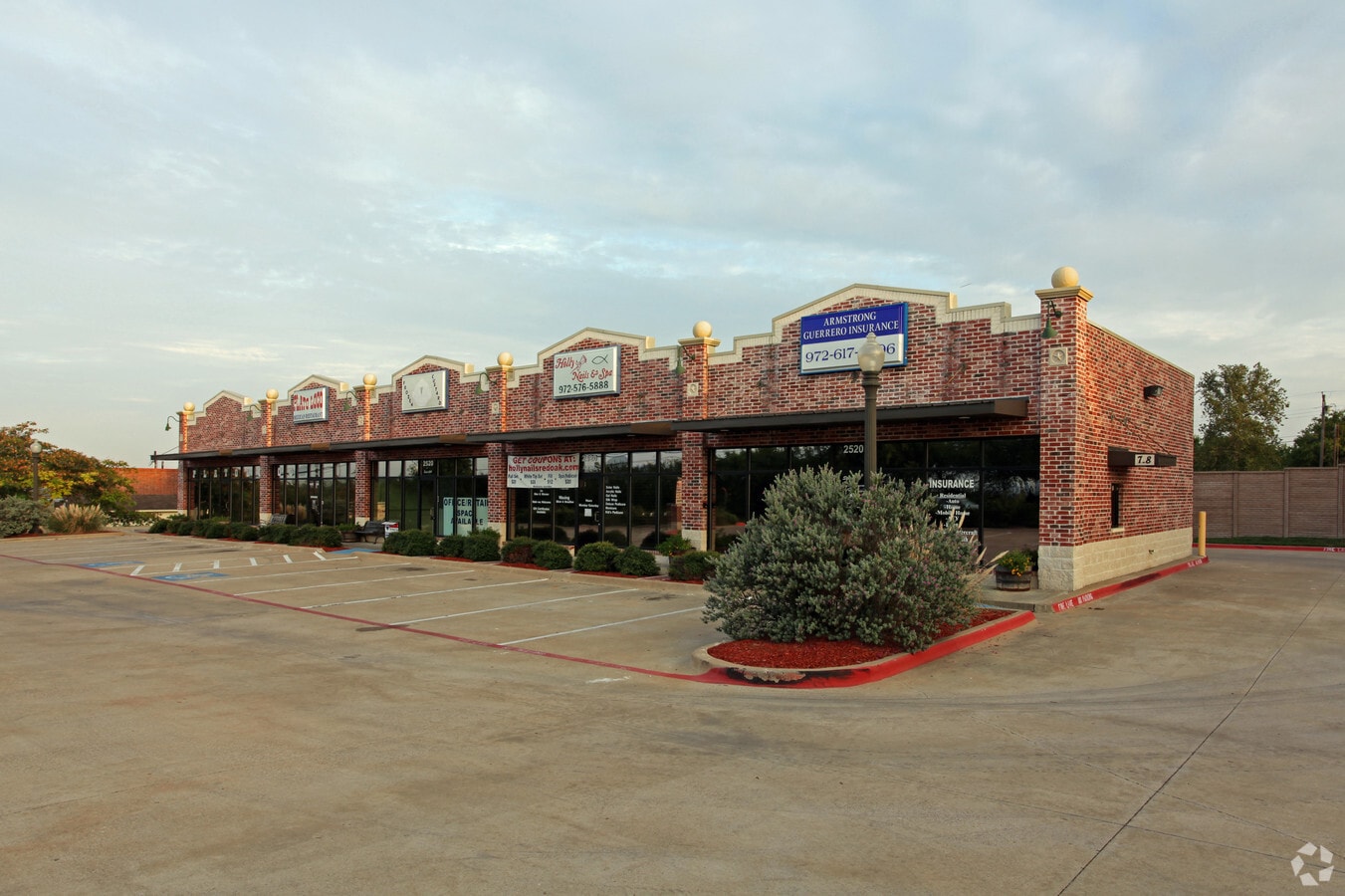 2520 W Ovilla Rd, Red Oak, TX 75154