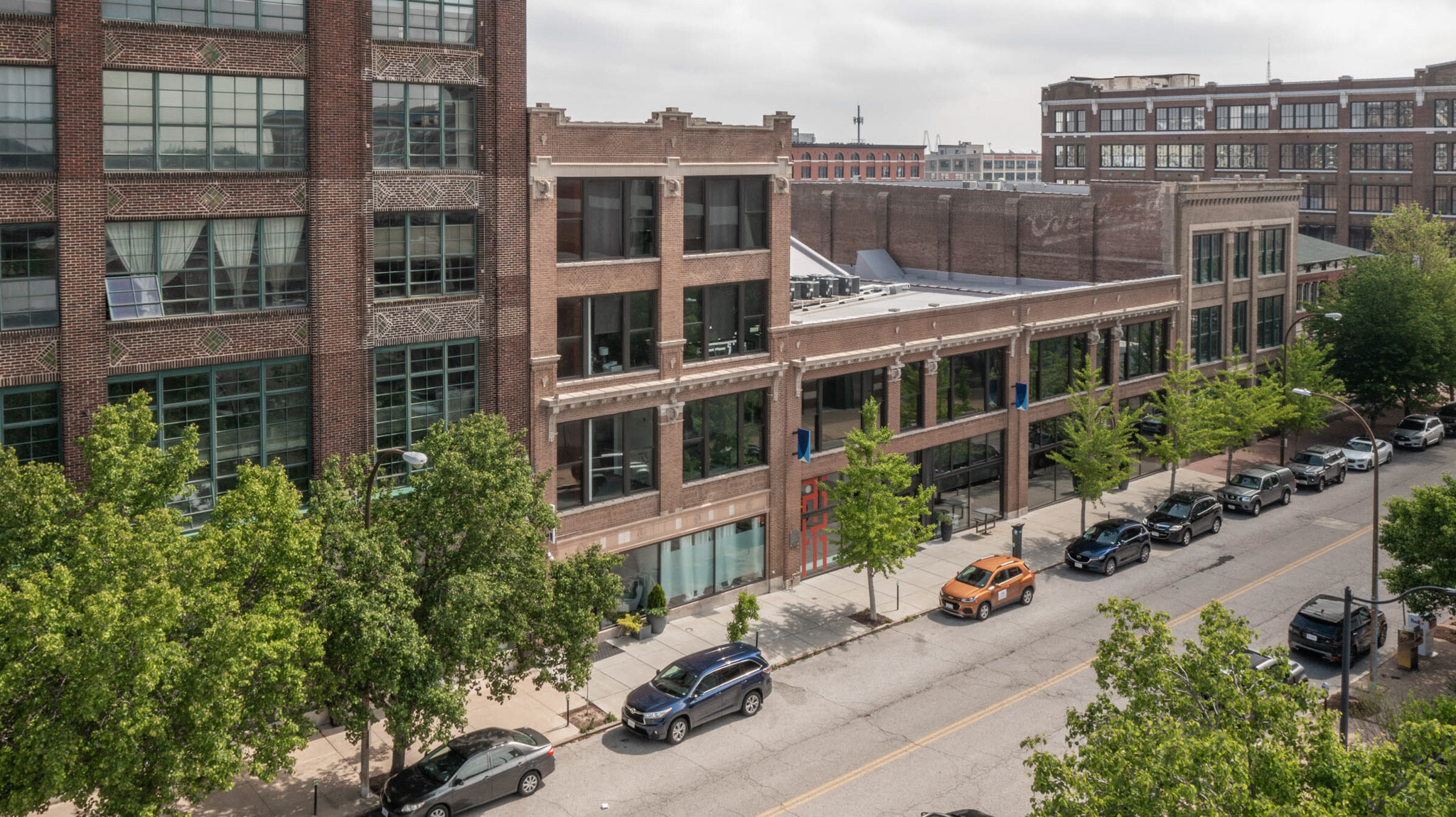 2311-2315 Locust St, Saint Louis, MO for lease Building Photo- Image 1 of 18