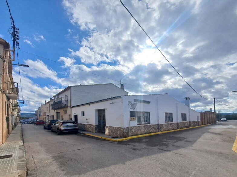 Retail in Sant Llorenç d'Hortons, Barcelona for sale - Primary Photo - Image 1 of 28