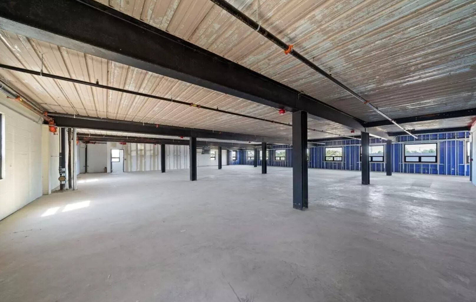 43 Freeport St, Boston, MA for lease Interior Photo- Image 1 of 2