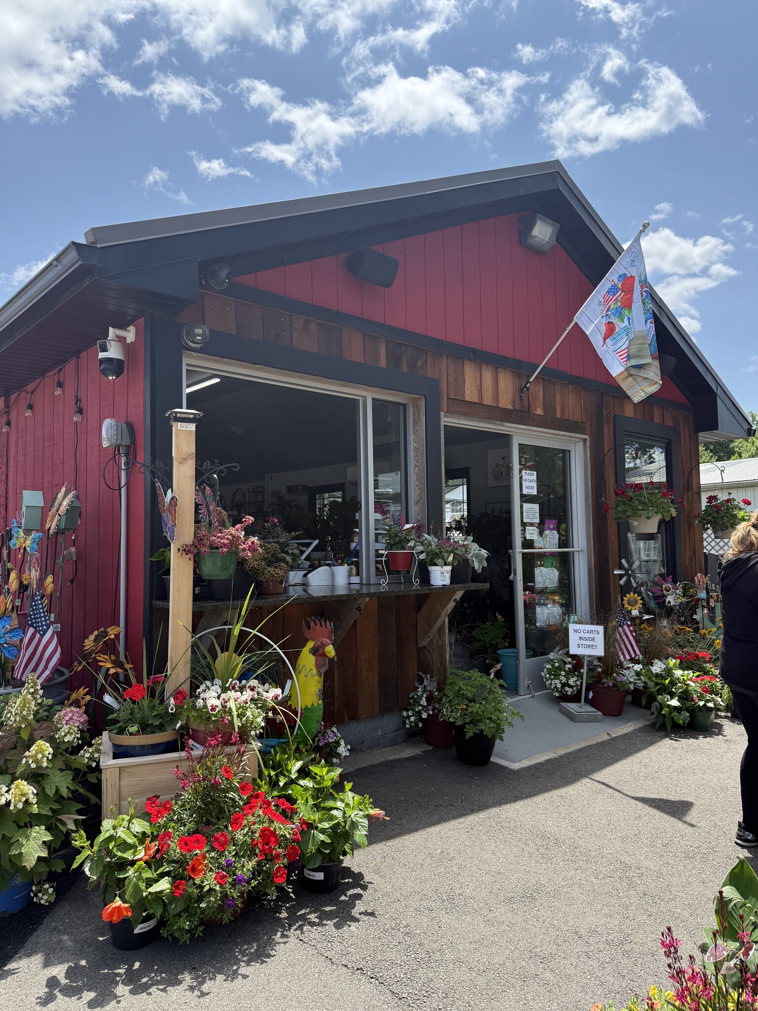 563 River Rd, New Milford, NJ for sale Building Photo- Image 1 of 48