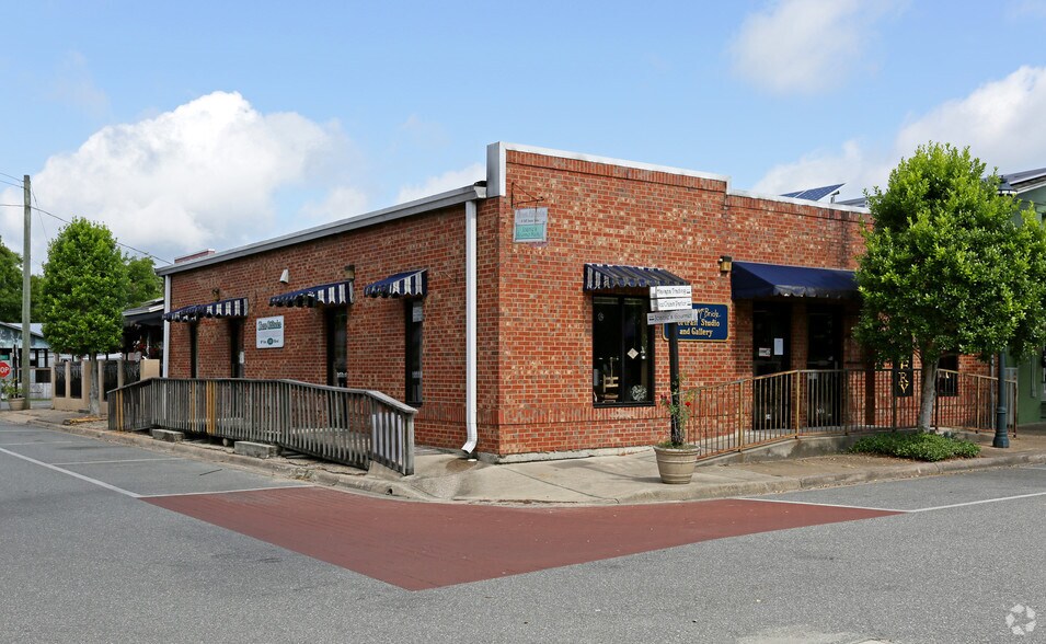 202 NW 1st St, Havana, FL for sale - Primary Photo - Image 1 of 1