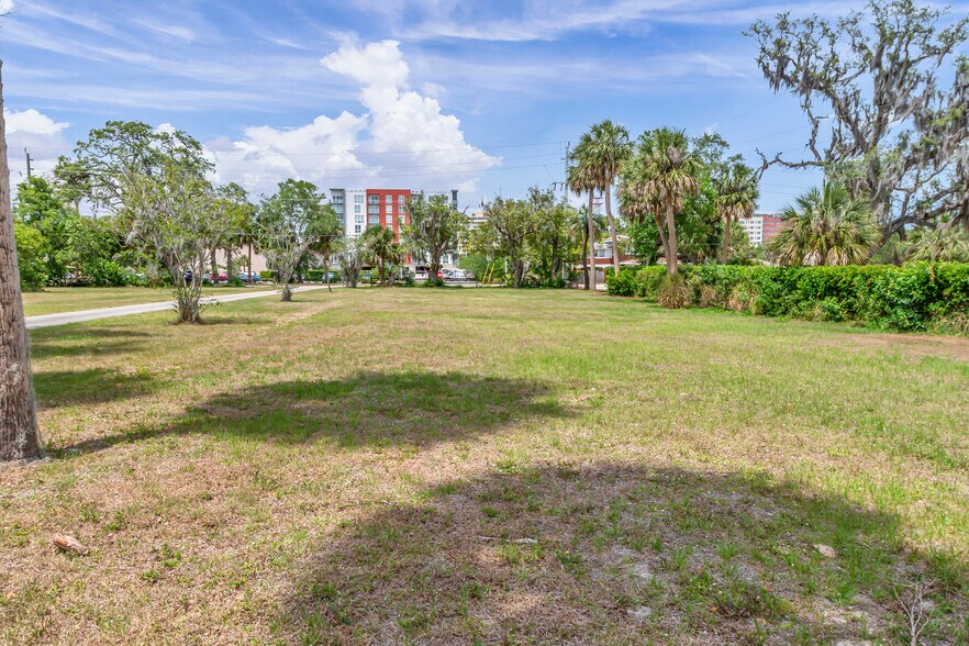 625 E Melbourne Ave, Melbourne, FL for sale - Building Photo - Image 2 of 53