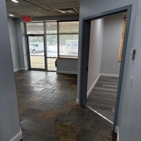 VS035 - Valley Storage - North Royalton - Convenience Store